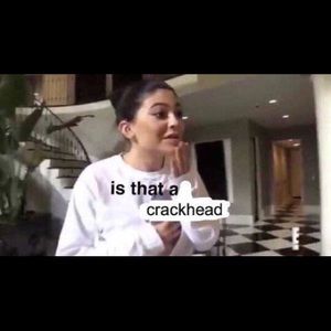 Meet your Posher, Zay